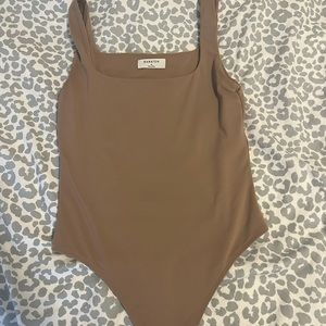 Aritzia contour bodysuit size m